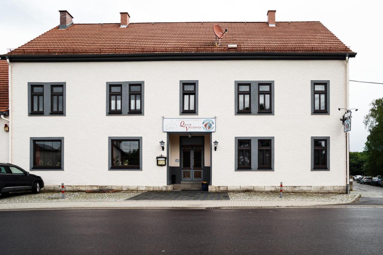 Landgasthaus Queen Victoria Stadtilm ภายนอก รูปภาพ